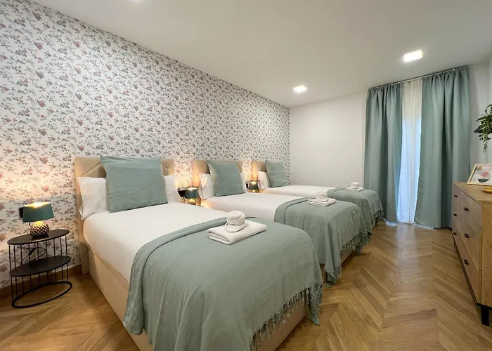 U-nique Rambla Vii Апартаменты